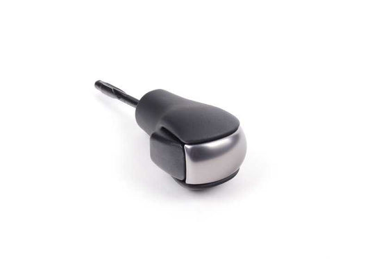 Pomo de cambio en cuero y acabado titanio cromado OEM 25167585789 para BMW E63 y E64 (630i, 645Ci manual y automático). Original BMW.