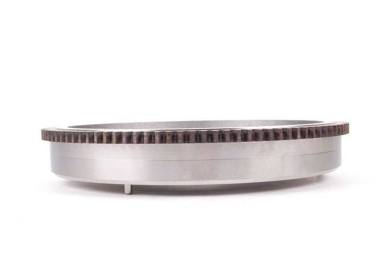 Volante motor OEM 11227535599 para MINI R50 (One, Cooper) y R52 (Cooper). Compatible con motores W10 manual y automático. Original MINI.