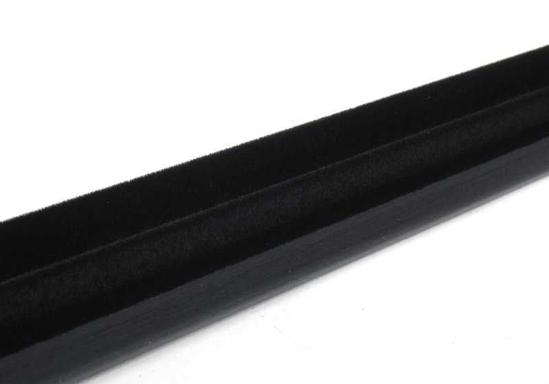 Sellado del canal de la ventana exterior izquierdo para BMW Serie 3 E30 (OEM 51211913057). Original BMW