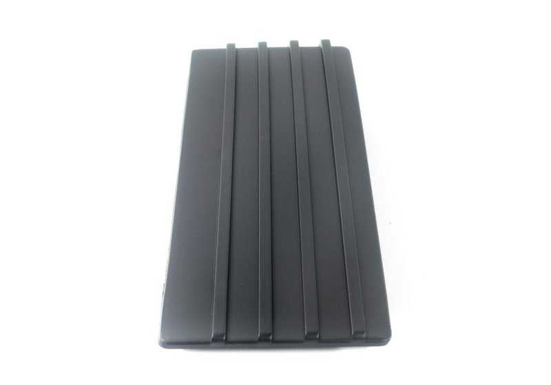 Cubierta derecha OEM 51112230202 para BMW E30. Original BMW.
