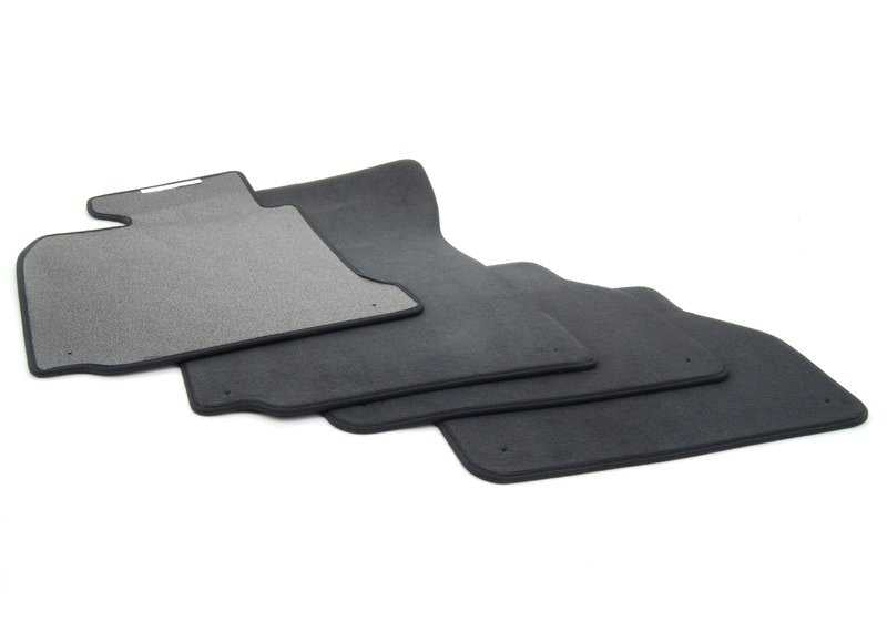 Juego de Alfombrillas de Velour para BMW Serie 5 E39 (OEM 51478216208). Original BMW