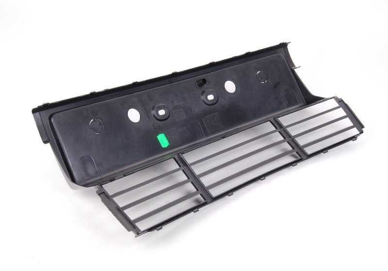 Rejilla frontal OEM 51111934337 para BMW Serie 5 E34 (518i, 520i) con motores M40 y M20. Compatible con versiones manuales y automáticas. Original BMW.