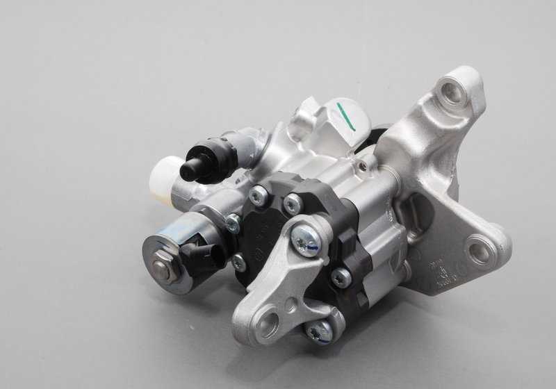 Bomba de dirección asistida OEM 32416779245 para BMW E82, E88, E90, E90N, E91, E91N, E92, E92N, E93, E93N. Original BMW.
