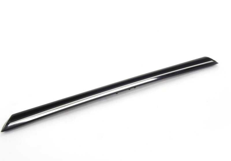 Moldura lateral trasera derecha OEM 51131839136 para BMW E24 630CS, 628CSi (todos los modelos desde 1976 hasta 1987). Original BMW.