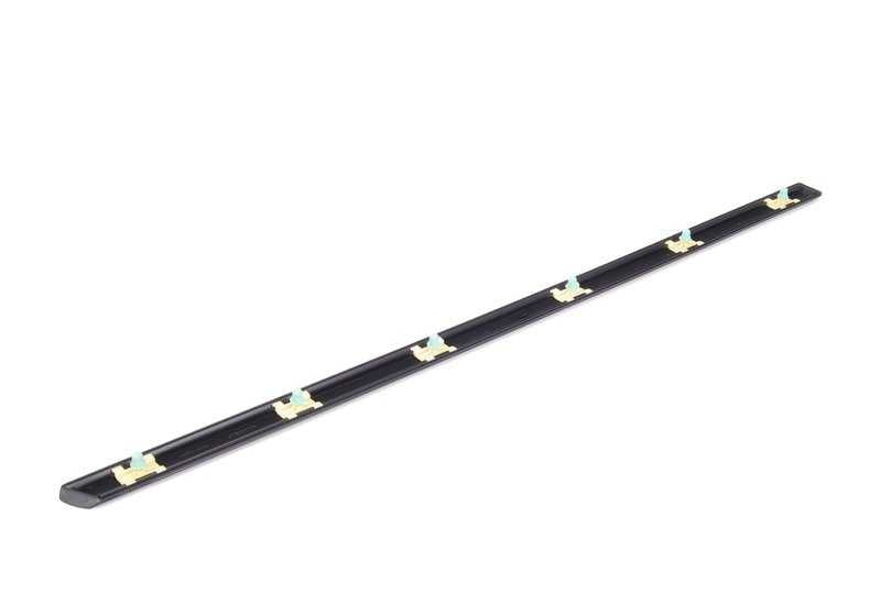 Moldura de puerta trasera izquierda OEM 51138208399 para BMW E38. Original BMW.
