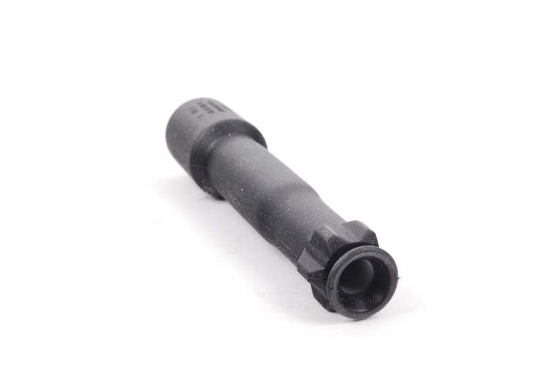 Conector de bujía OEM 12131730521 para BMW E36, E34, E32, E38, E31. Compatible con motores M50. Recambio original BMW.