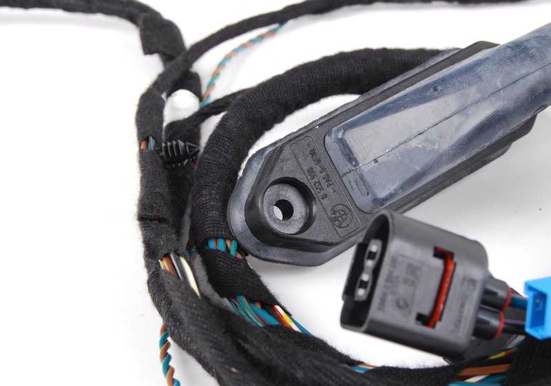 Cableado lado del pasajero OEM 61126913082 para BMW E46. Original BMW.