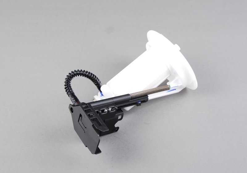 Filtre à essence avec régulateur de pression OEM 16117373470 pour BMW E60, E60N, E61, E61N, E63, E63N, E64, E64n. BMW d'origine.