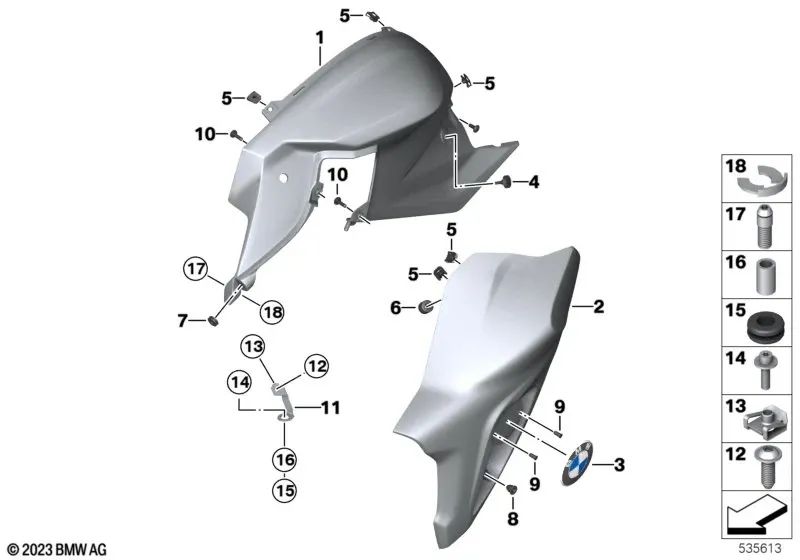 Estribo de sujeción carenado derecho OEM 46638530209 para motos BMW F 800 R (K73). Original BMW Motorrad.