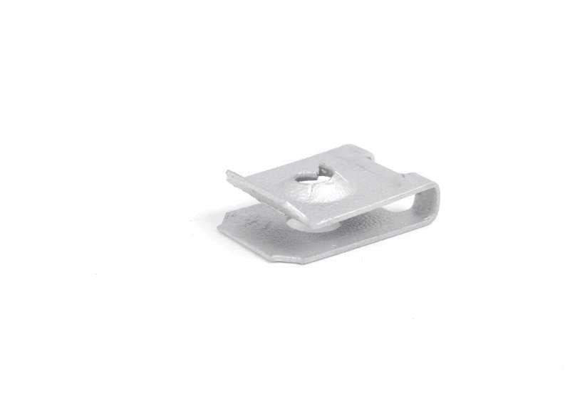 Tuerca chapada (clip metálico) OEM 07147144276 para BMW {E30,E36,E46,E81,E82,E84,E87,E88,E90,E91,E92,E93,F01,F02,F04,F07,F10,F11,F20,F21,F22,F23,F30,F31,F32,F33,F34,F36,F39,F40,F44,F45,F46,F48,F55,F56,F57,F60,G01,G02,G05,G06,G07,G11,G12,G14,G15,G16,