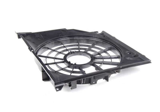 OEM 1711751168 Logement des ventilateurs pour BMW E46. BMW d'origine.
