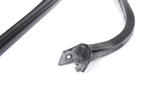 Links Türbrett OEM 51211929895 für BMW E30 318i und 320i (alle kompatiblen Modelle) zwischen 1986 und 1993. Original BMW.