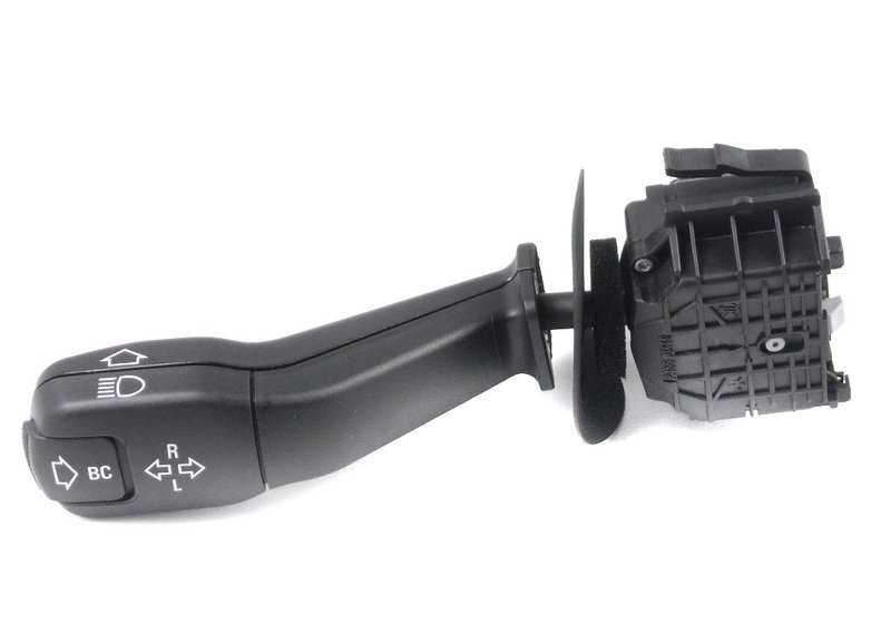 Switch Lights and Intermittes OEM 61318352172 para BMW E39 e E38. Controle de luzes curtas, longas e intermitentes. BMW original.