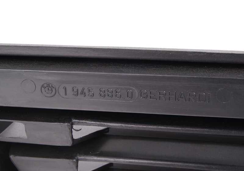 Rejilla de adorno derecho OEM 51131945886 para BMW Serie 3 E30 318i, 320i, 325i... y más. Original BMW.
