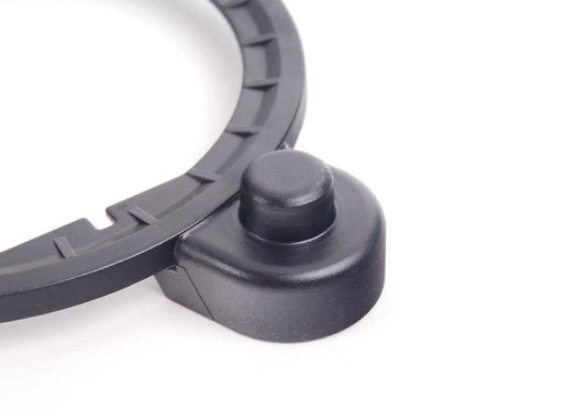 Soporte cubre suspensión OEM 31312283166 para BMW E60, E61, E63, E64. Pieza original BMW.