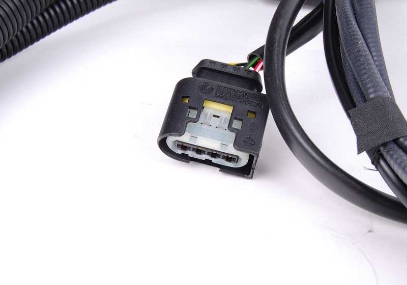 Mazo de cables motor OEM 12517520939 para MINI R50 Cooper y One. Original MINI.