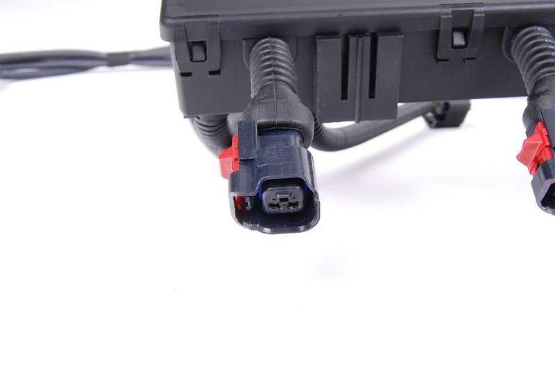 Mazo de cables motor OEM 12517520939 para MINI R50 Cooper y One. Original MINI.