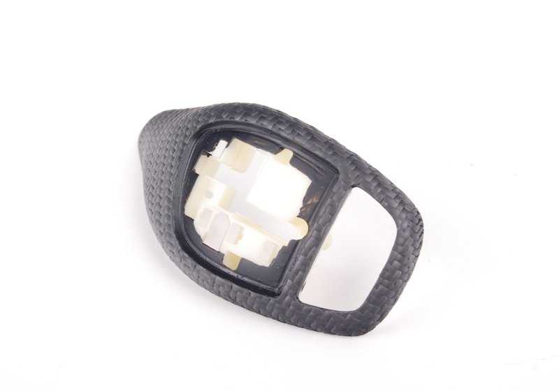 Embellecedor M Performance carbono OEM 61312250698 para BMW F20, F21, F22, F23, F30, F31, F34, F35, F32, F33, F36, F25, F26 con cambio automático deportivo. Original BMW.