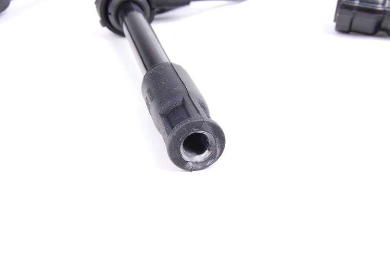 Cableado de encendido OEM 12121312680 para BMW E34. Original BMW.