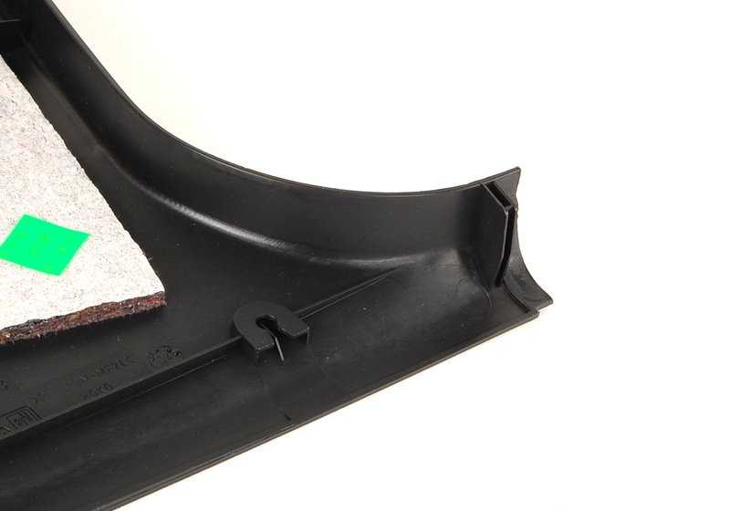 Adorno columna B inferior izquierda OEM 51438226583 para BMW Serie 3 E46 (09/1997 — 05/2005). Original BMW.