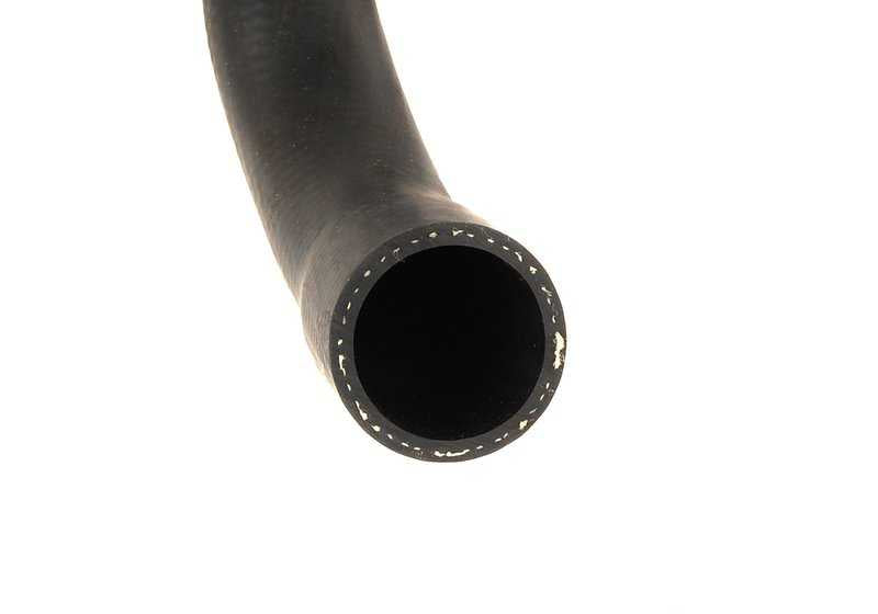 Manguera de refrigerante OEM 11531278925 para BMW E21, E30, E28. Compatible con motores M20 en variantes con cambio manual y automático. Original BMW.