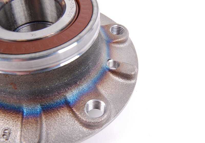 Cubos de rueda con rodamiento delantero para BMW Serie 7 E38 (OEM 31221092519). Original BMW