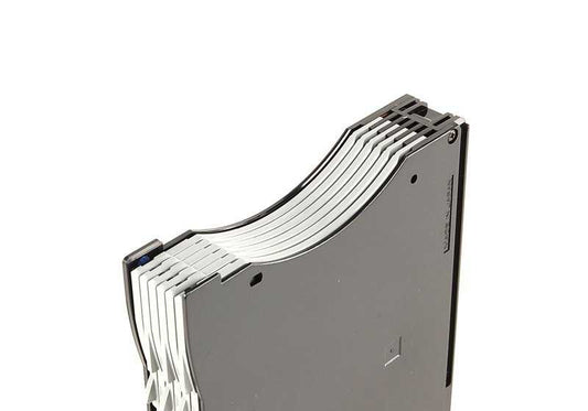 Cargador de CDs OEM 65128355885 para BMW E34, E32, E38, E31. Compatible con radios BMW originales con cambiador de 6 discos. Original BMW.