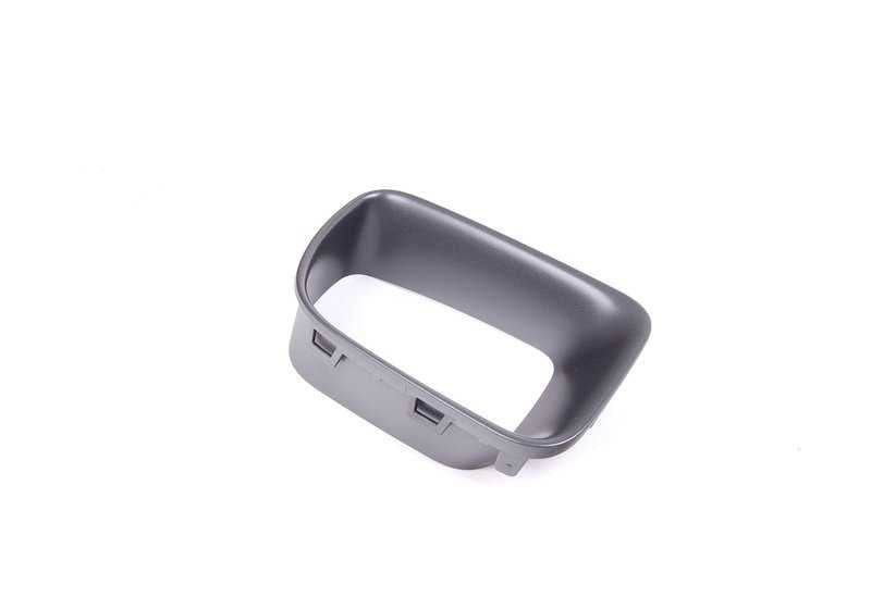 Tapa conducto aire freno derecho OEM 51119803940 para MINI R60 y R61 (Cooper, Cooper S, ALL4). Pieza original MINI. Ideal para canalizar el aire a los frenos en el lado derecho.