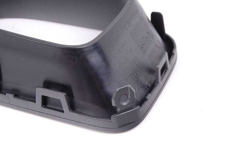 Tapa conducto aire freno derecho OEM 51119803940 para MINI R60 y R61 (Cooper, Cooper S, ALL4). Pieza original MINI. Ideal para canalizar el aire a los frenos en el lado derecho.