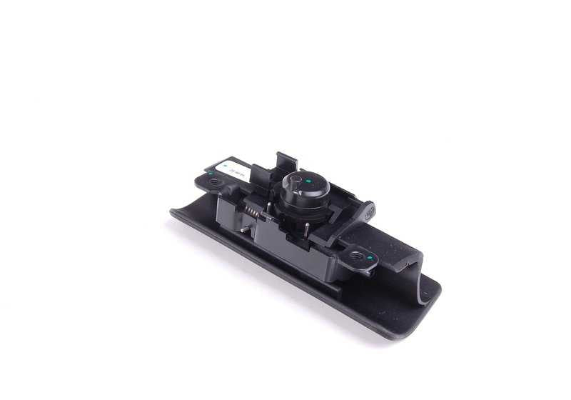Cierre inferior de guantera OEM 51168262566 para BMW E46 318Ci (modelos con motor N42 y N46, manual y automático). Original BMW.