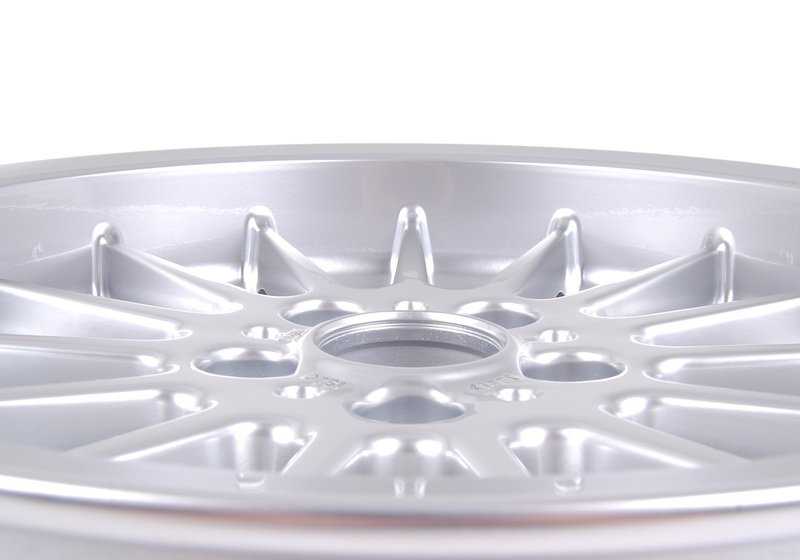 RADIAL-Styling 32 cerchi in lega per la serie BMW 5 E39 (OEM 36111092961). BMW originale