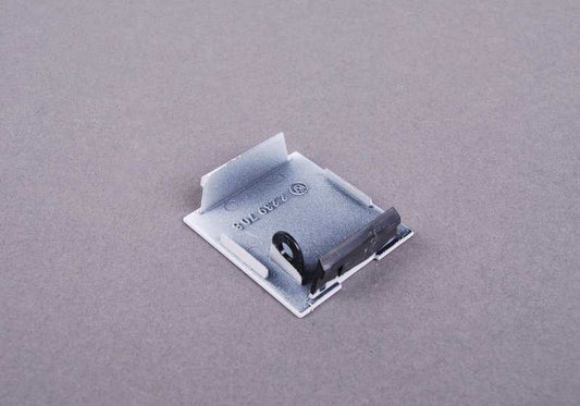 Cubierta embellecedora OEM 51112239708 para BMW E30. Original BMW.