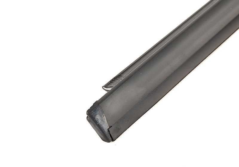 Cubierta exterior izquierda OEM 51211977675 para BMW E36. Original BMW.