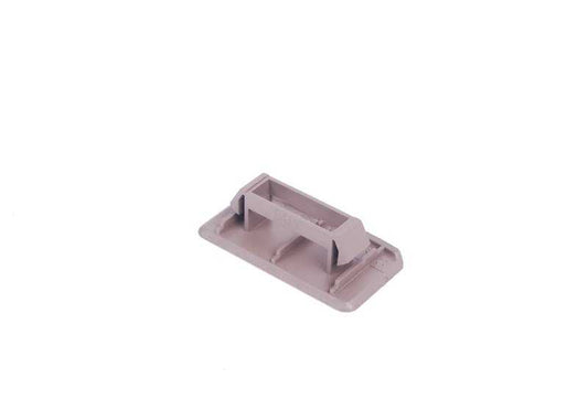 Tapa embellecedora base del asiento OEM 52108130793 para BMW E36. Pieza original BMW. Ideal para cubrir y proteger la estructura del asiento delantero.