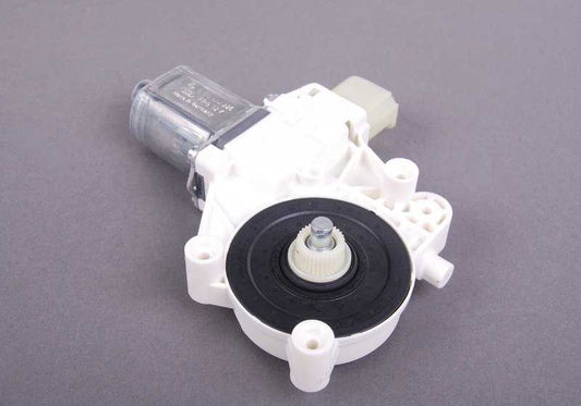 Accionamiento alzacristales delantero izquierdo OEM 67626927027 para BMW E87, E90, E91, X1 E84... y más. Original BMW.