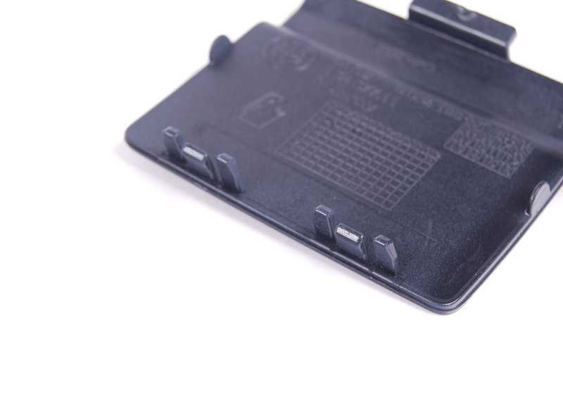 Tapa del gancho de remolque imprimada OEM 51128056615 para BMW F30, F30N, F35, F35N. Original BMW.