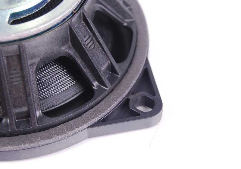Mid Top-Hifi-Lautsprecher OEM 65139112472 für BMW X5 E70, E70N, X6 E71, E72. Original BMW.
