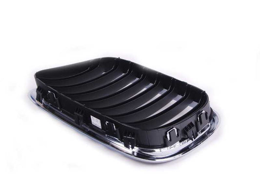 Rejilla de adorno delantera derecha OEM 51138402646 para BMW X5 E53. Original BMW.