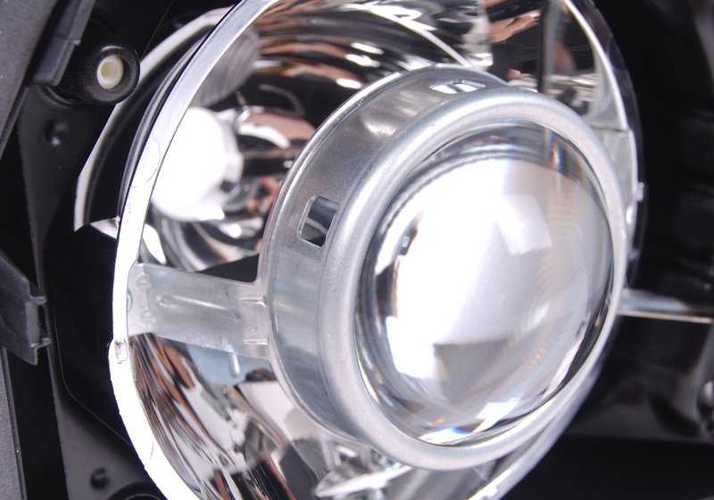 Carcasa de faro delantero derecho con inserto OEM 63128377990 para BMW E39. Original BMW.
