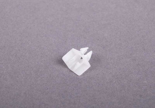 OEM -Varillage -Versicherung 51218119278 für BMW E36, E34, Z3. Originales BMW -Stück zum Schließen/Türsystem. Ideal, wenn die innere Hubel der Stange freigesetzt oder vermisst wurde. Original BMW.