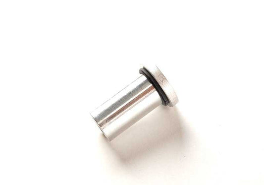 Casquillo distanciador con anillo obturador OEM 11121715404 para BMW E34, E39, E32, E38, E31, X5 E53, Z8 E52. Original BMW.