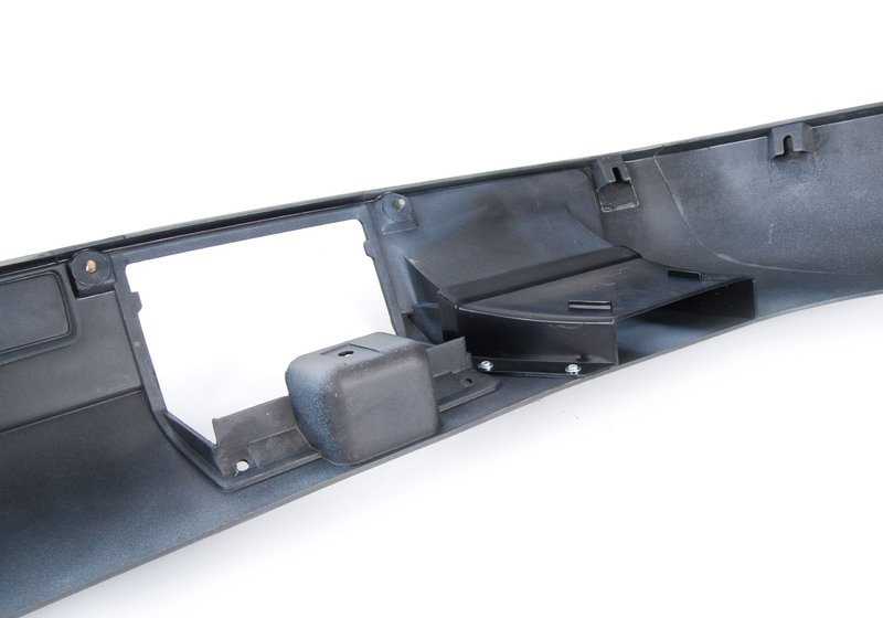 Spoiler delantero para BMW Serie 5 E28 (OEM 51711935114). Original BMW.