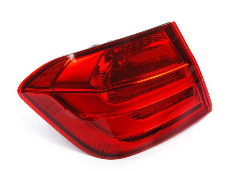Piloto trasero izquierdo OEM 63217313039 para BMW F30, F80. Luz trasera lateral original BMW.
