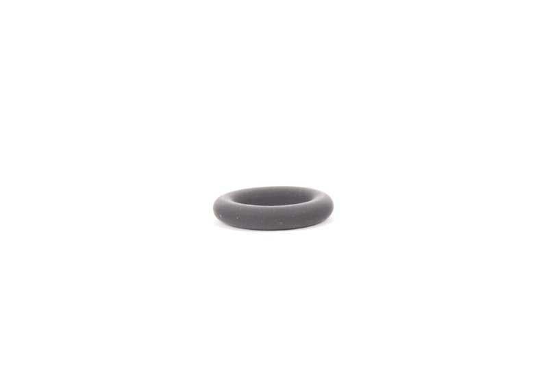 Junta tórica OEM 13641437486 para BMW E36, E46, E39, E60, E61, E38, E65, E66, E83, E53, Z3, E85. Compatible con sistema de inyección. Original BMW.