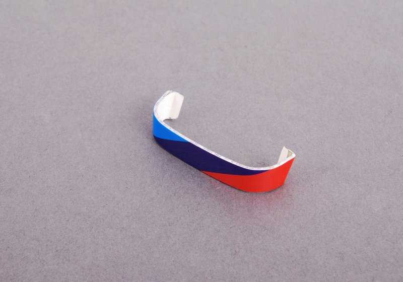 Mistura para BMW Série 3 E30, Série 5 E28 E34, Série 6 E24, Série 7 E32 (OEM 32331155957). BMW original