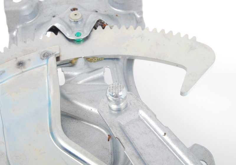 Elevalunas delantero derecho OEM 51328146802 para BMW E36 (316i, 318i, 320i, 323i, 325i, 328i, M3, Compact, Coupé, Berlina, Cabrio, Touring). Original BMW.