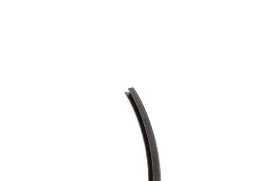 Moldura embellecedora OEM 51138229138 para BMW E46. Pieza original BMW. Ideal para sustituir molduras externas deterioradas. Compatible solo con BMW E46.