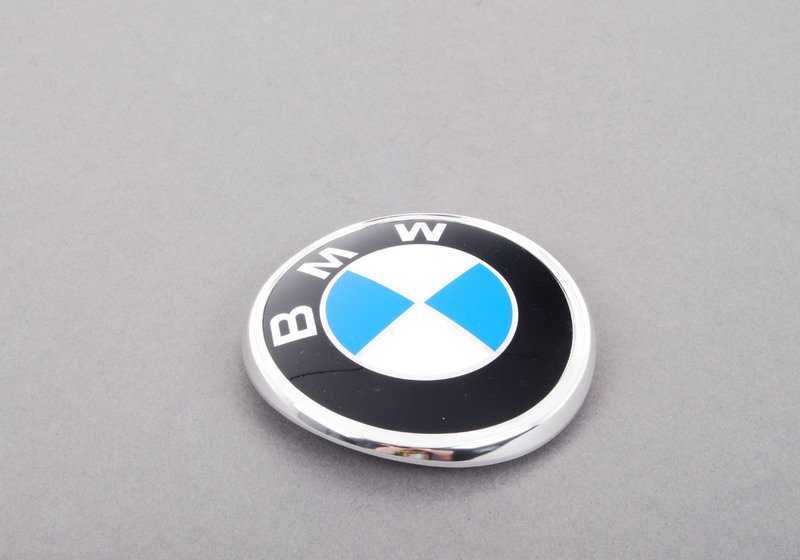 Emblema trasero OEM 51141872327 para BMW E12. Original BMW.
