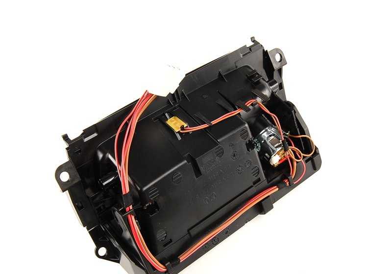 Front ashtray OEM 51167132380 for BMW 3 Series {E90, E91, E92, E93}. Original BMW