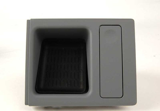 Bandeja de herramientas con compartimento para monedas OEM 51168248505 para BMW Serie 3 E46. Original BMW.
